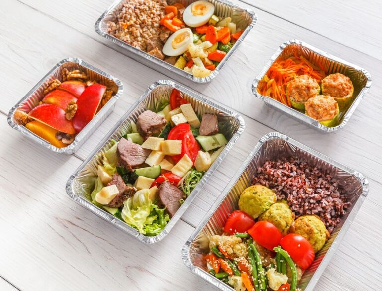 aluminum containers and disposable trays
